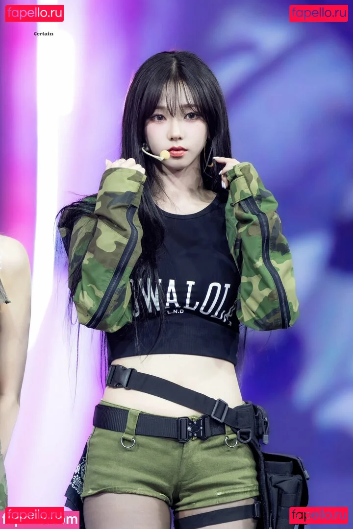 katarinabluu Onlyfans Photo Gallery 