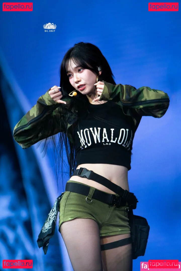 katarinabluu Onlyfans Photo Gallery 