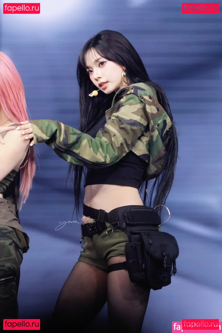 katarinabluu Onlyfans Photo Gallery 