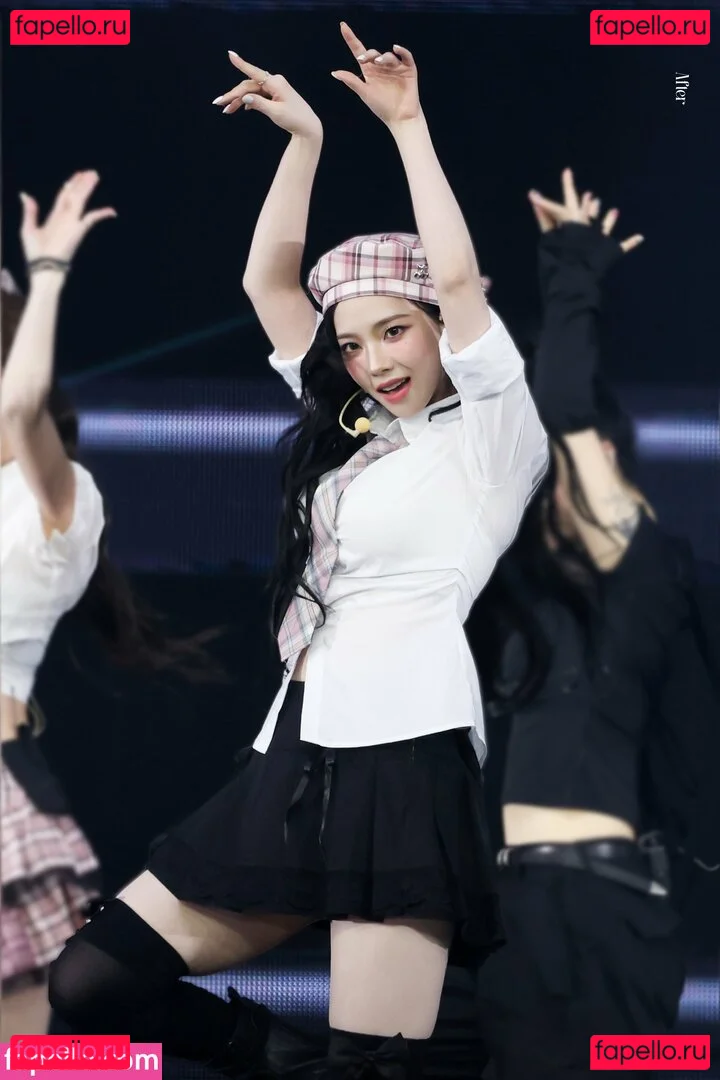 katarinabluu Onlyfans Photo Gallery 