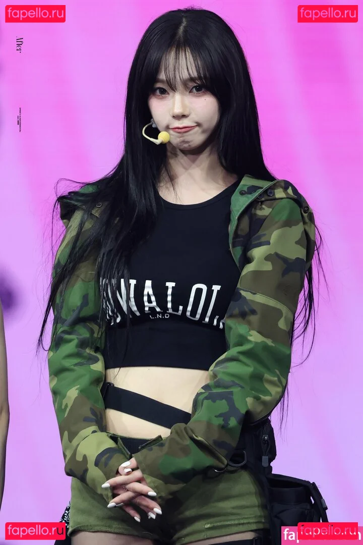 katarinabluu Onlyfans Photo Gallery 