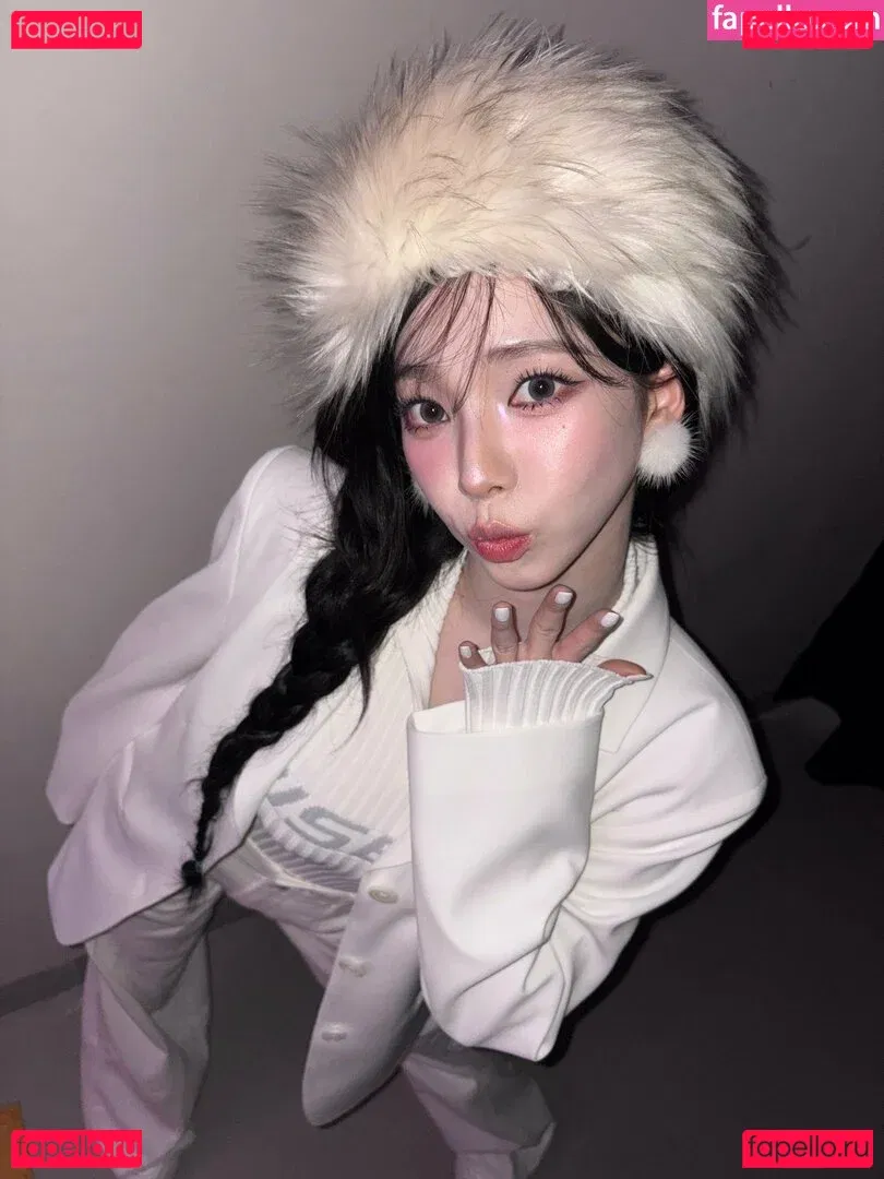 katarinabluu Onlyfans Photo Gallery 