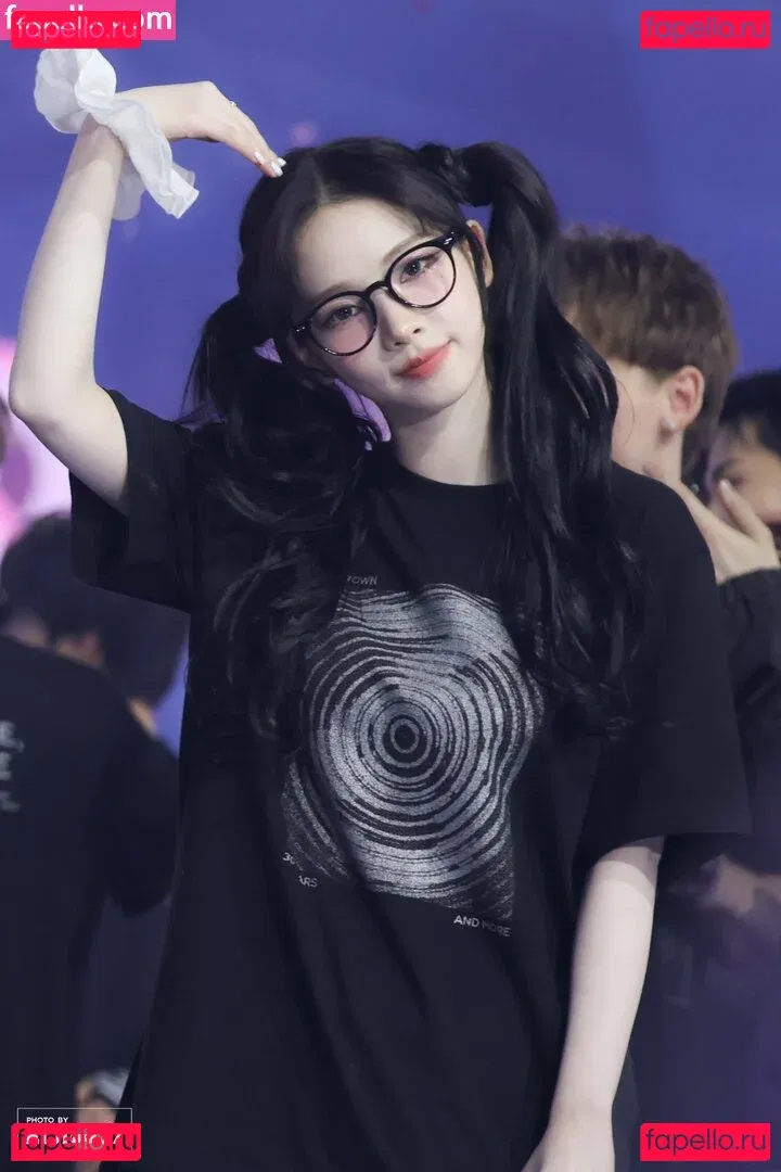 katarinabluu Onlyfans Photo Gallery 