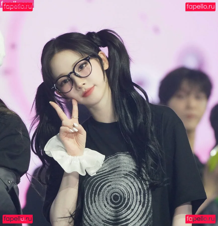 katarinabluu Onlyfans Photo Gallery 