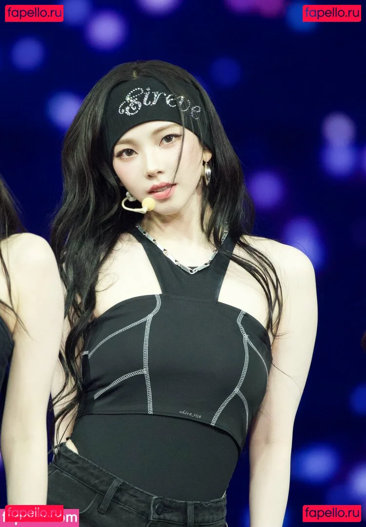 katarinabluu Onlyfans Photo Gallery 