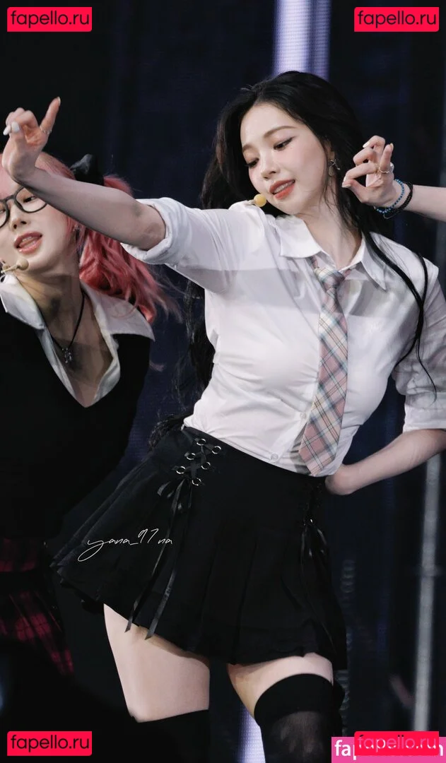 katarinabluu Onlyfans Photo Gallery 