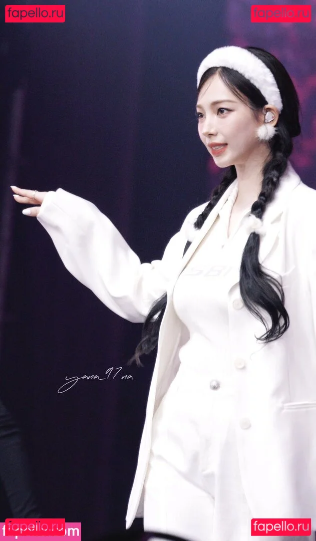 katarinabluu Onlyfans Photo Gallery 