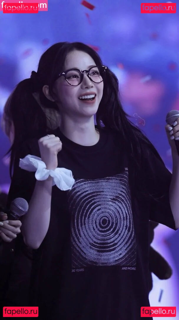 katarinabluu Onlyfans Photo Gallery 