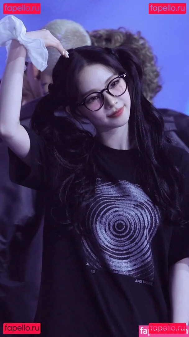 katarinabluu Onlyfans Photo Gallery 