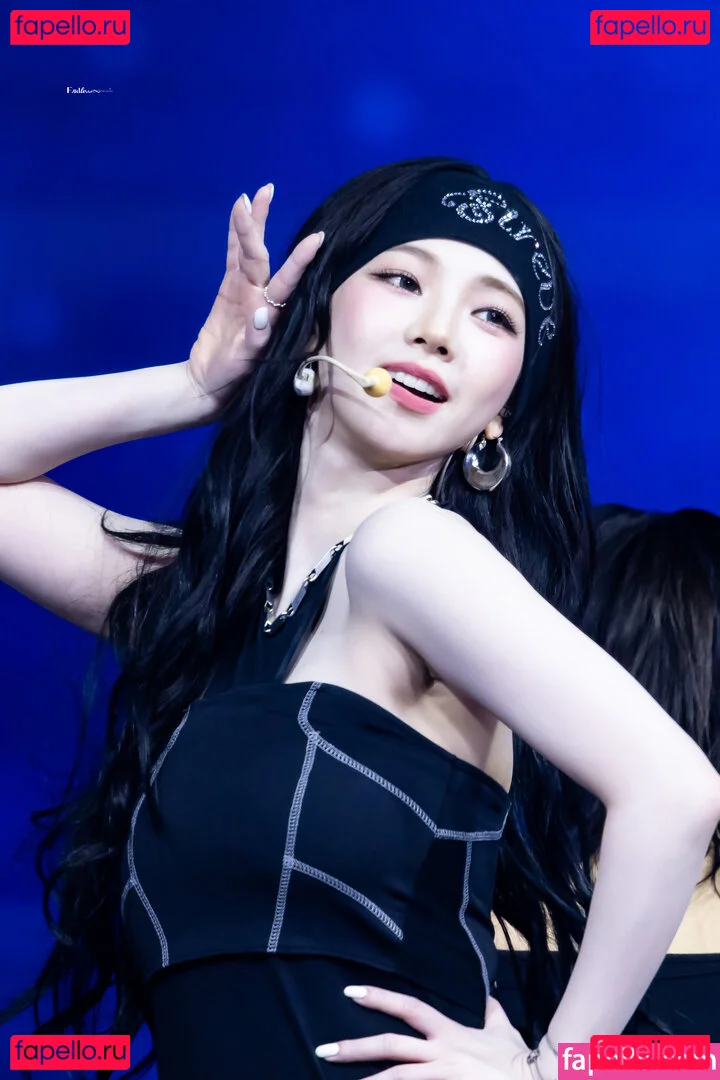 katarinabluu Onlyfans Photo Gallery 