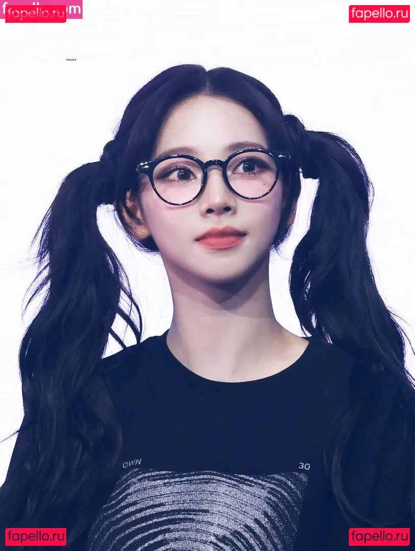 katarinabluu Onlyfans Photo Gallery 