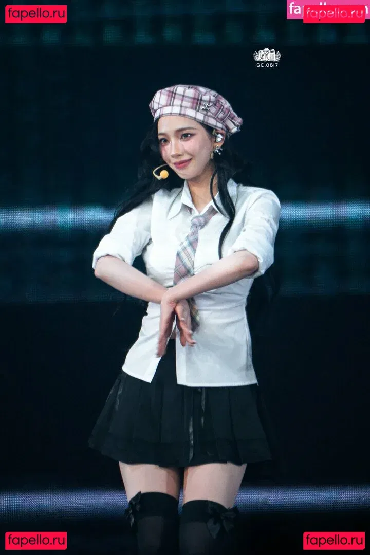 katarinabluu Onlyfans Photo Gallery 