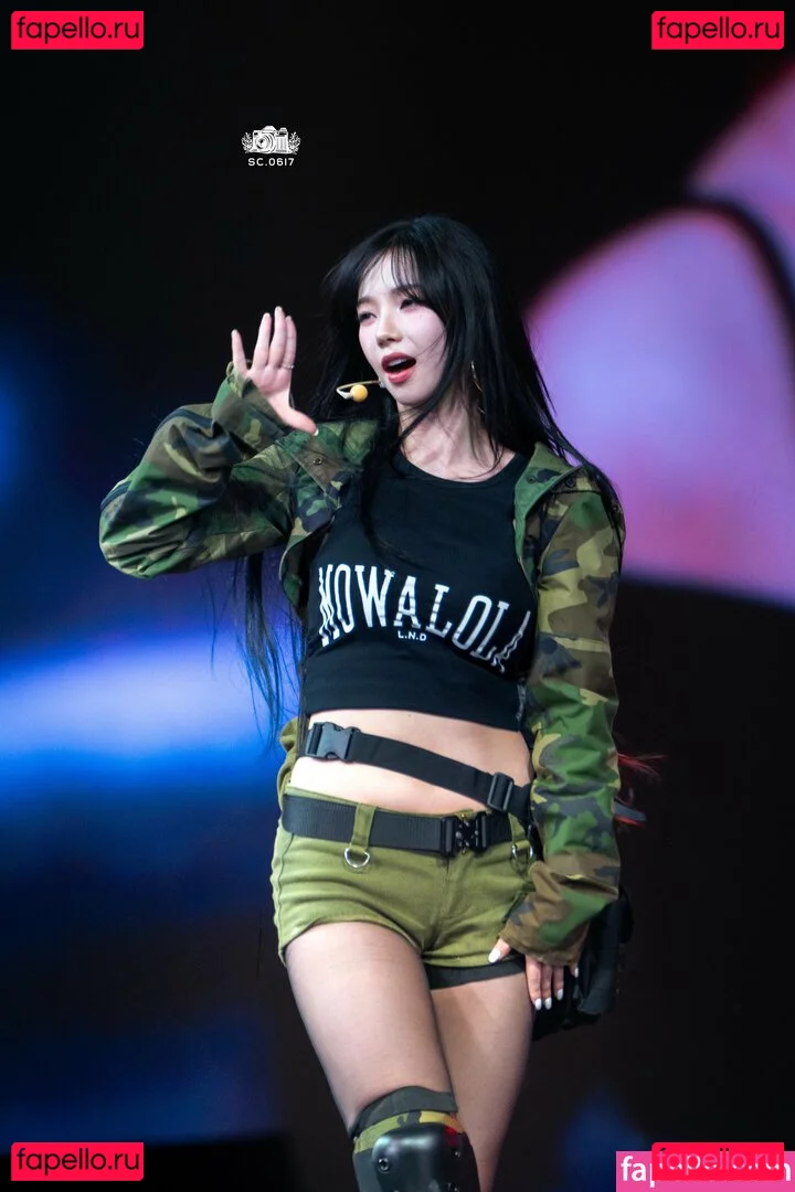 katarinabluu Onlyfans Photo Gallery 