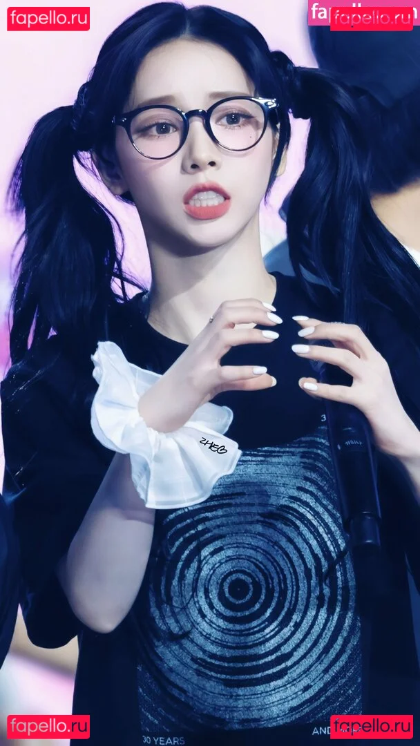 katarinabluu Onlyfans Photo Gallery 