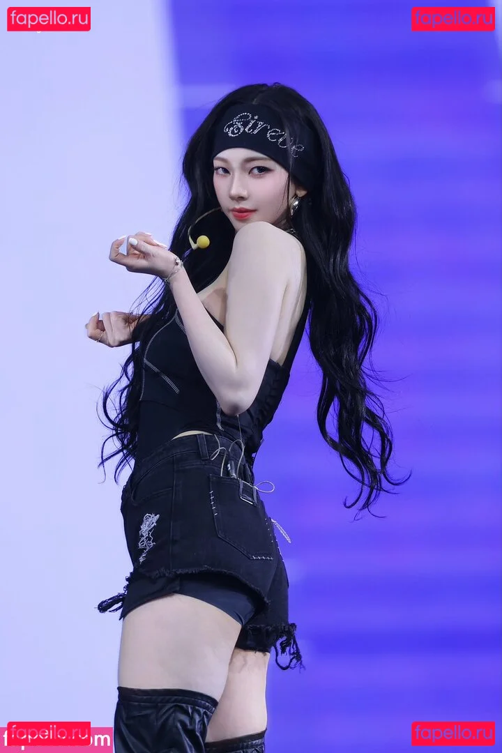 katarinabluu Onlyfans Photo Gallery 