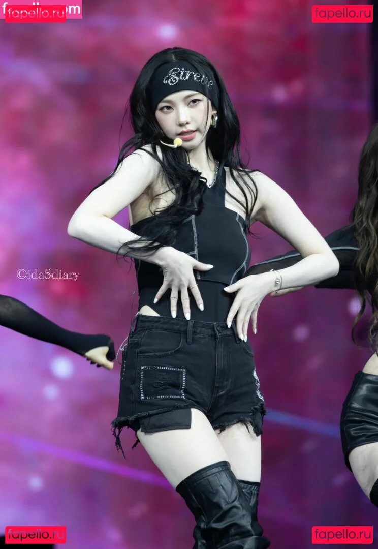 katarinabluu Onlyfans Photo Gallery 