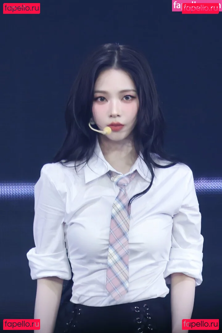 katarinabluu Onlyfans Photo Gallery 