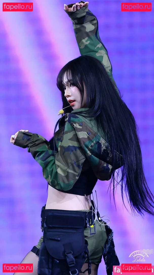 katarinabluu Onlyfans Photo Gallery 