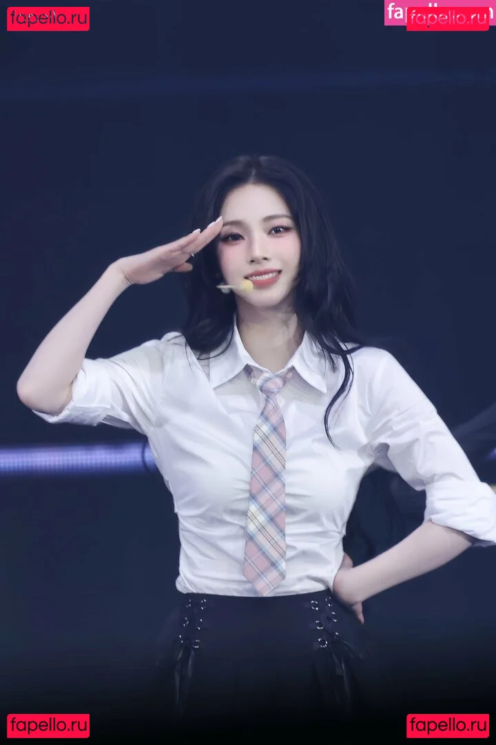 katarinabluu Onlyfans Photo Gallery 