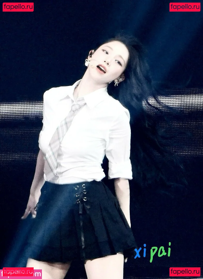 katarinabluu Onlyfans Photo Gallery 