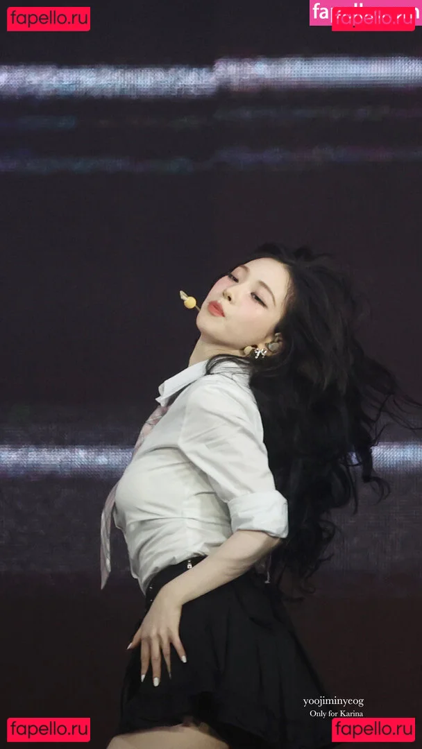 katarinabluu Onlyfans Photo Gallery 