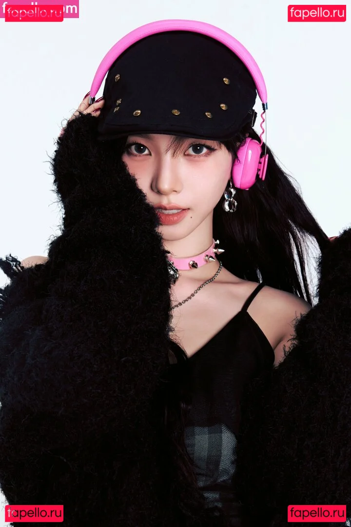 katarinabluu Onlyfans Photo Gallery 