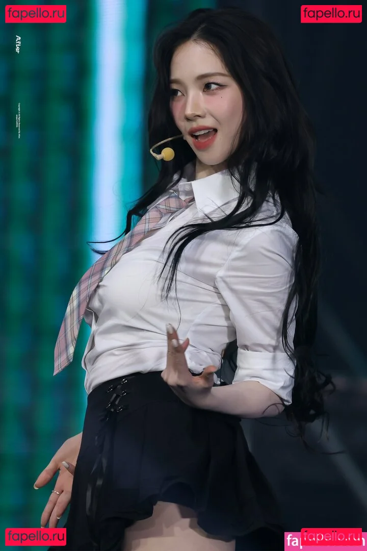 katarinabluu Onlyfans Photo Gallery 