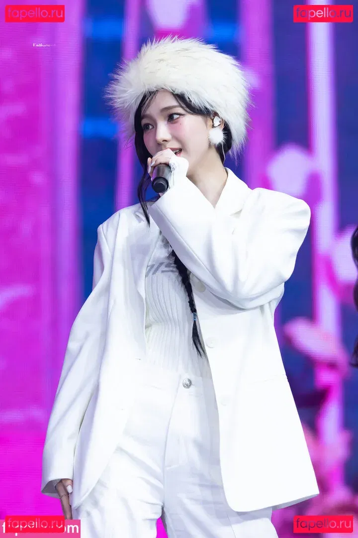 katarinabluu Onlyfans Photo Gallery 