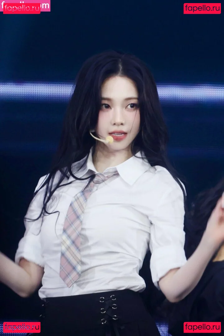 katarinabluu Onlyfans Photo Gallery 