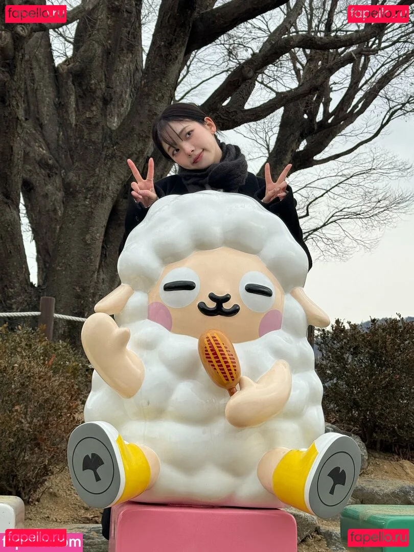 katarinabluu Onlyfans Photo Gallery 