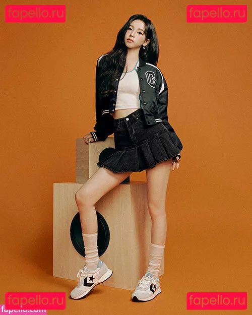 katarinabluu Onlyfans Photo Gallery 