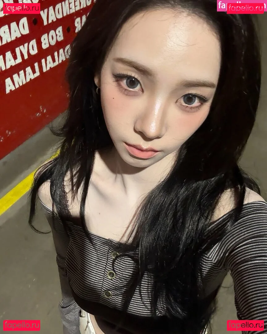 katarinabluu Onlyfans Photo Gallery 