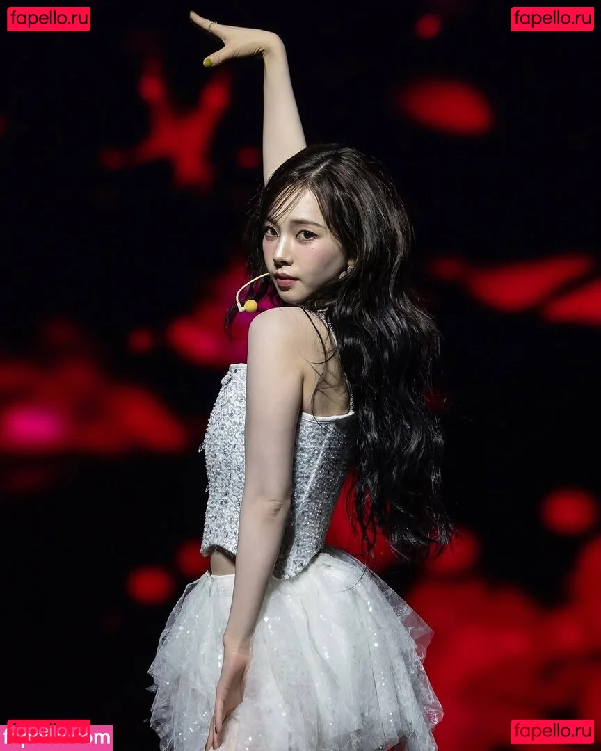 katarinabluu Onlyfans Photo Gallery 