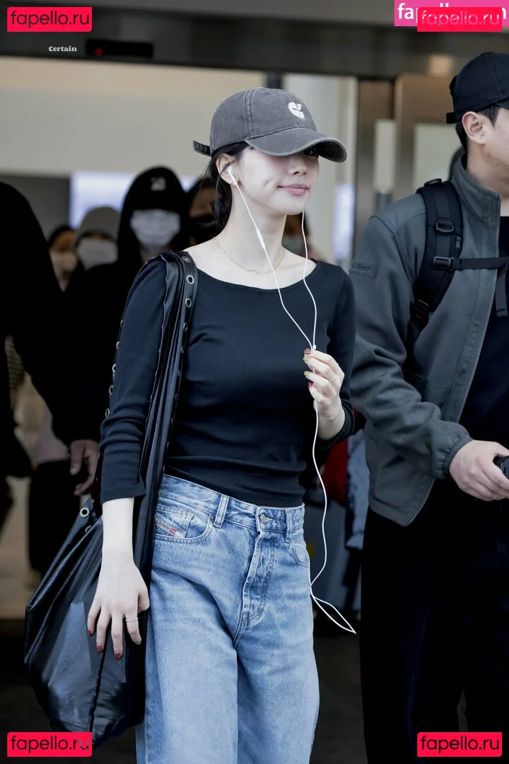 katarinabluu Onlyfans Photo Gallery 