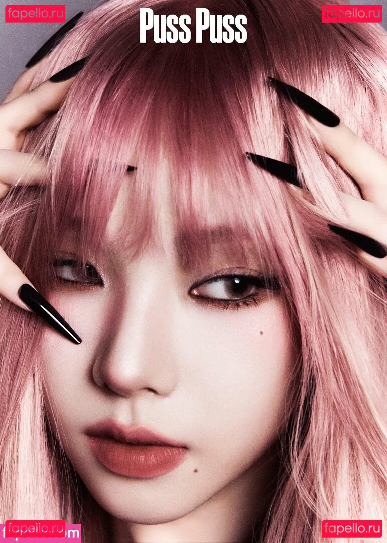 katarinabluu Onlyfans Photo Gallery 