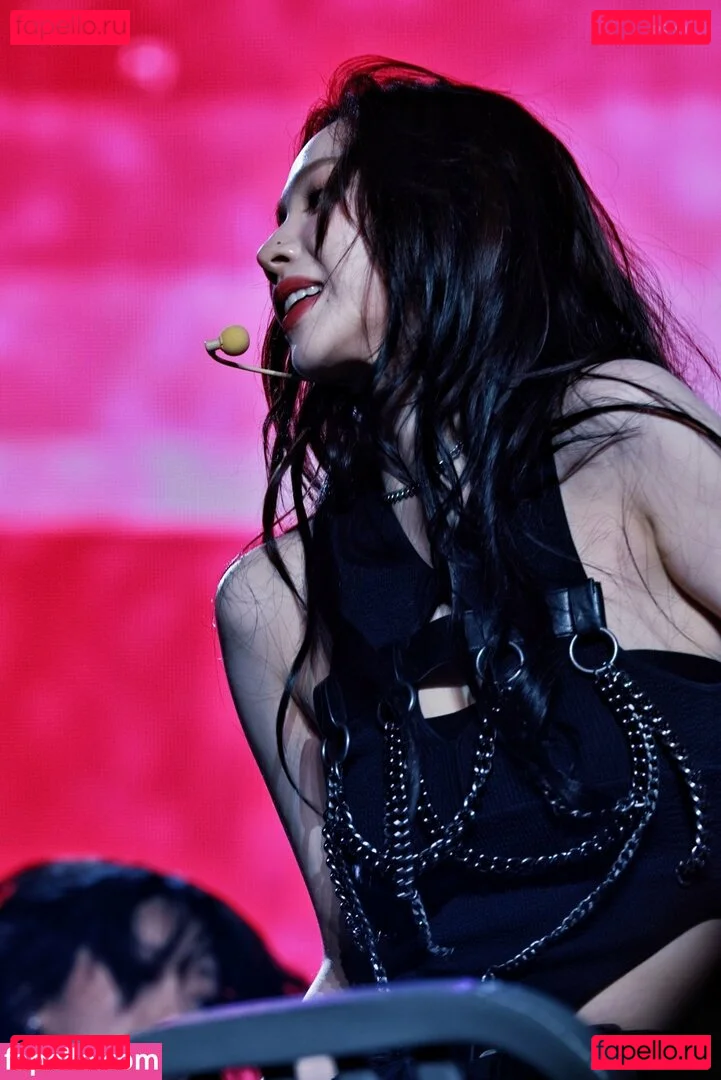 katarinabluu Onlyfans Photo Gallery 