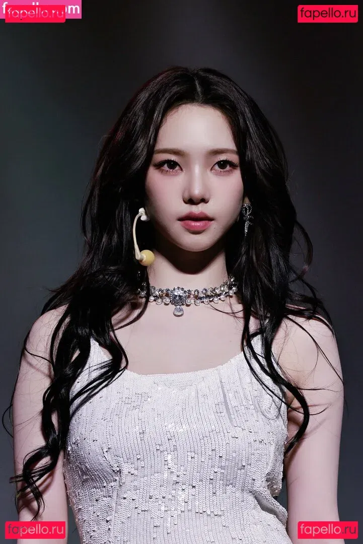 katarinabluu Onlyfans Photo Gallery 