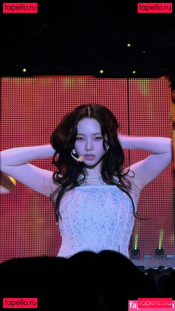 katarinabluu Onlyfans Photo Gallery 