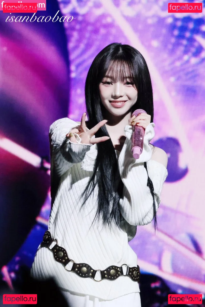 katarinabluu Onlyfans Photo Gallery 