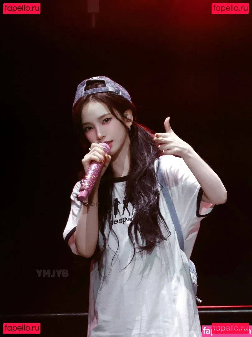 katarinabluu Onlyfans Photo Gallery 