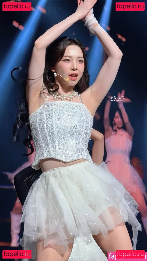 katarinabluu Onlyfans Photo Gallery 