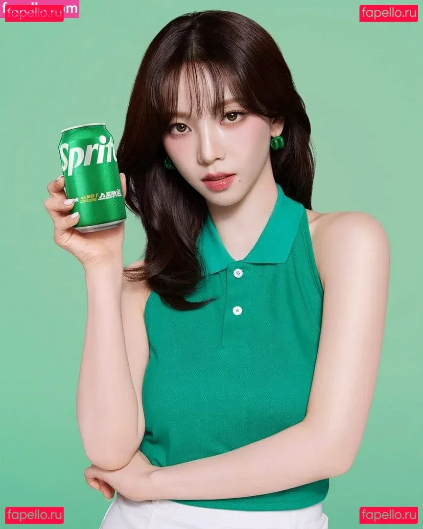 katarinabluu Onlyfans Photo Gallery 