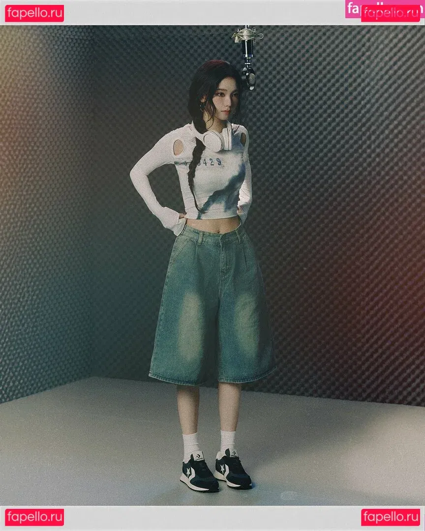 katarinabluu Onlyfans Photo Gallery 