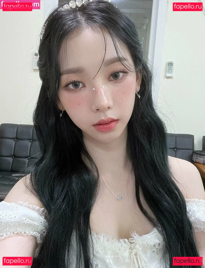 katarinabluu Onlyfans Photo Gallery 