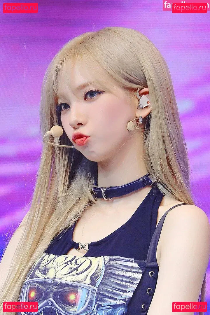 katarinabluu Onlyfans Photo Gallery 