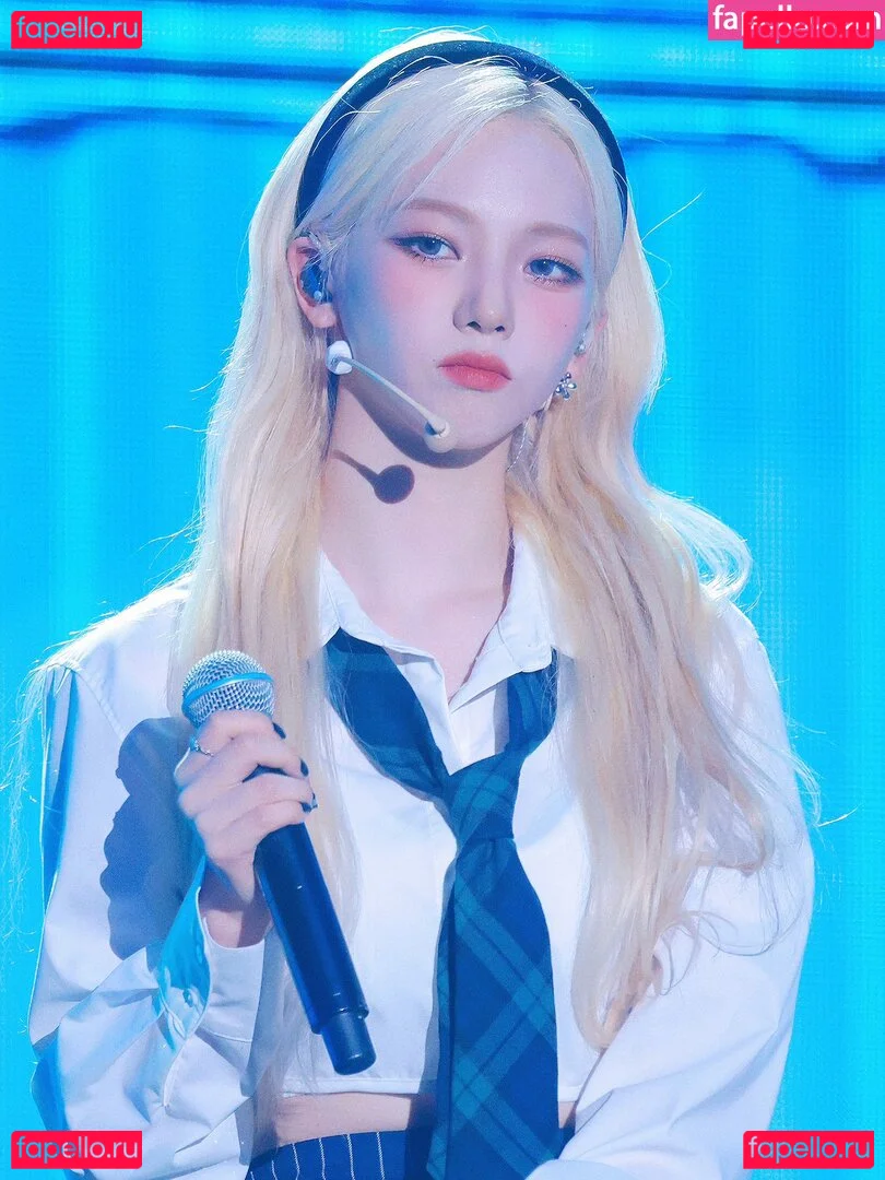 katarinabluu Onlyfans Photo Gallery 