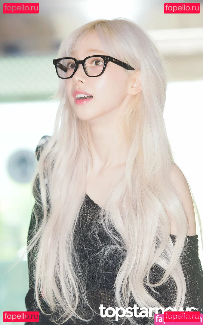 katarinabluu Onlyfans Photo Gallery 