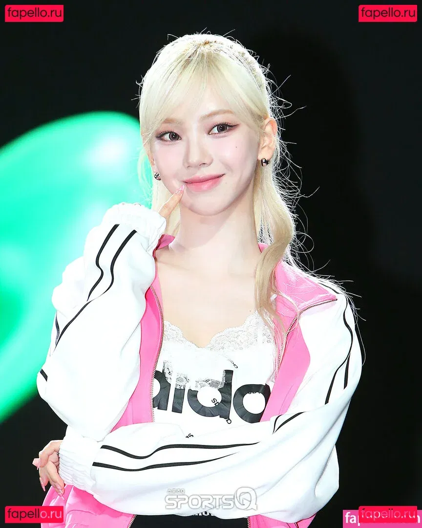 katarinabluu Onlyfans Photo Gallery 