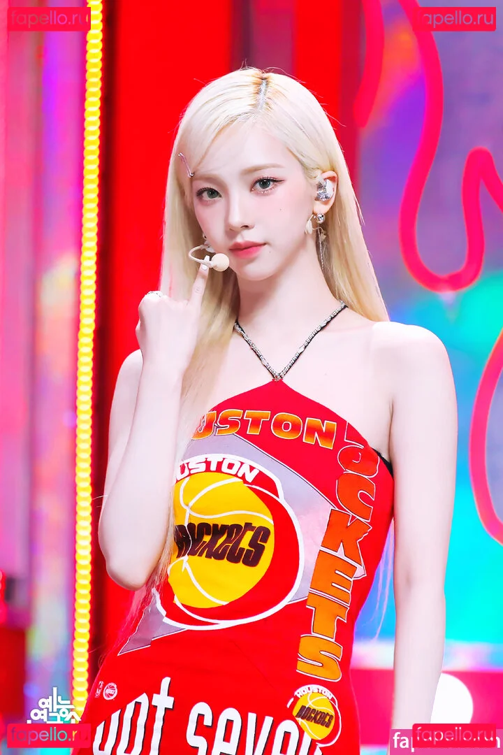 katarinabluu Onlyfans Photo Gallery 