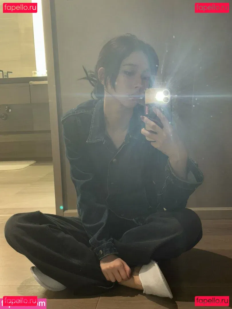 katarinabluu Onlyfans Photo Gallery 